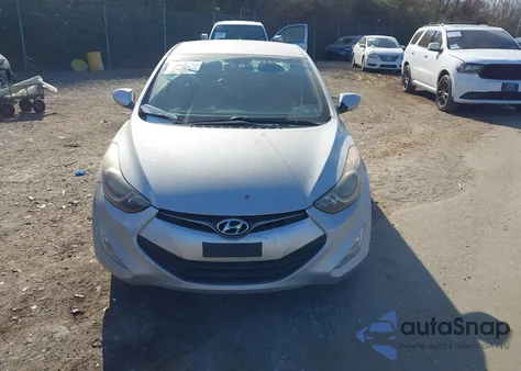 2013 Hyundai Elantra Gs z USA, uszkodzony, nr VIN KMHDH6AEXDU013307